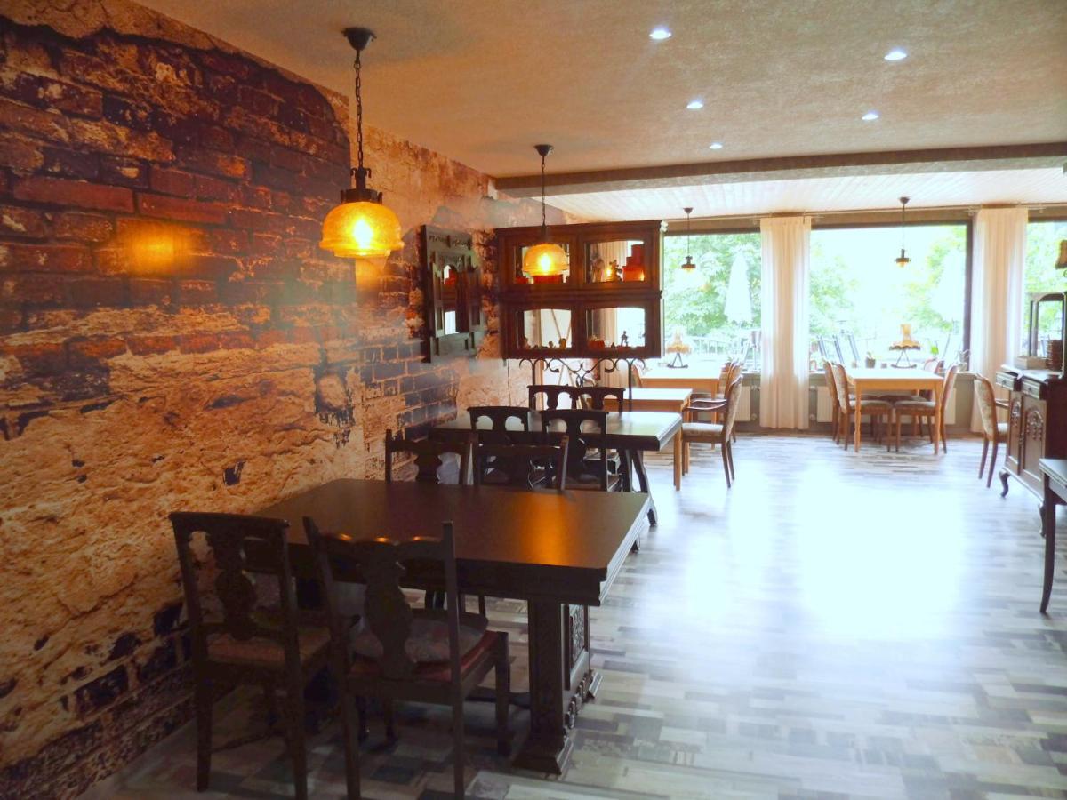 Hotel Restaurant Zum Valwiger Herrenberg Экстерьер фото