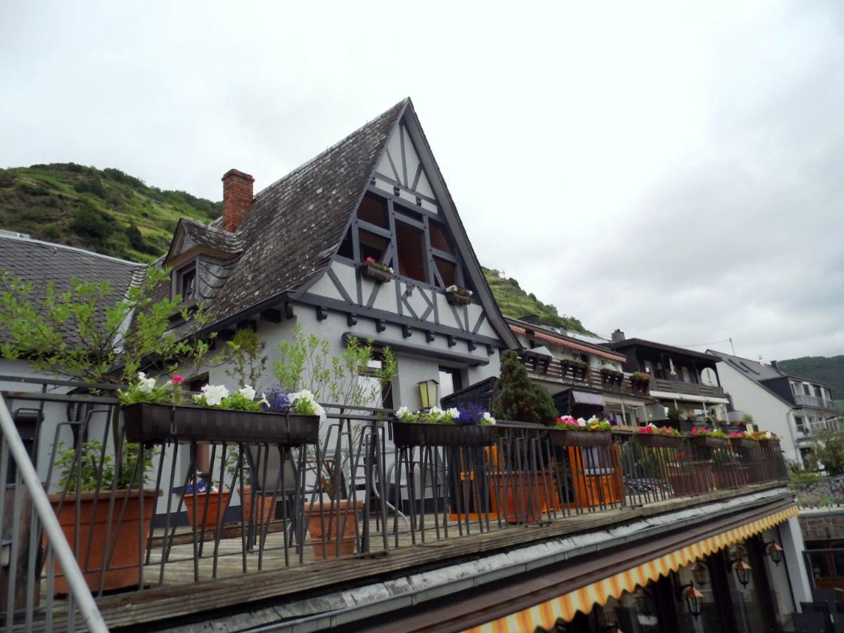 Hotel Restaurant Zum Valwiger Herrenberg Экстерьер фото