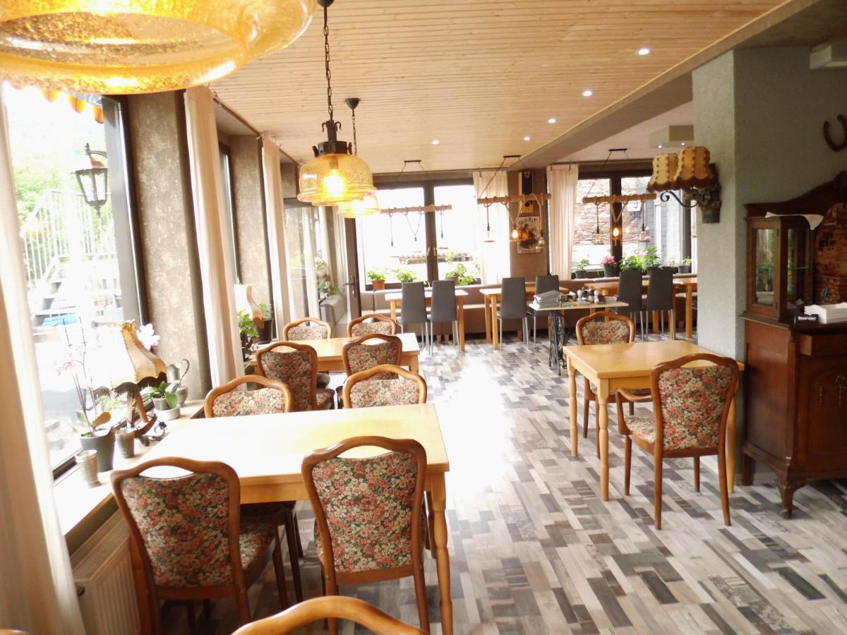 Hotel Restaurant Zum Valwiger Herrenberg Экстерьер фото