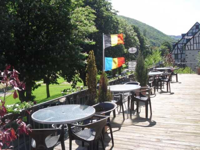 Hotel Restaurant Zum Valwiger Herrenberg Экстерьер фото